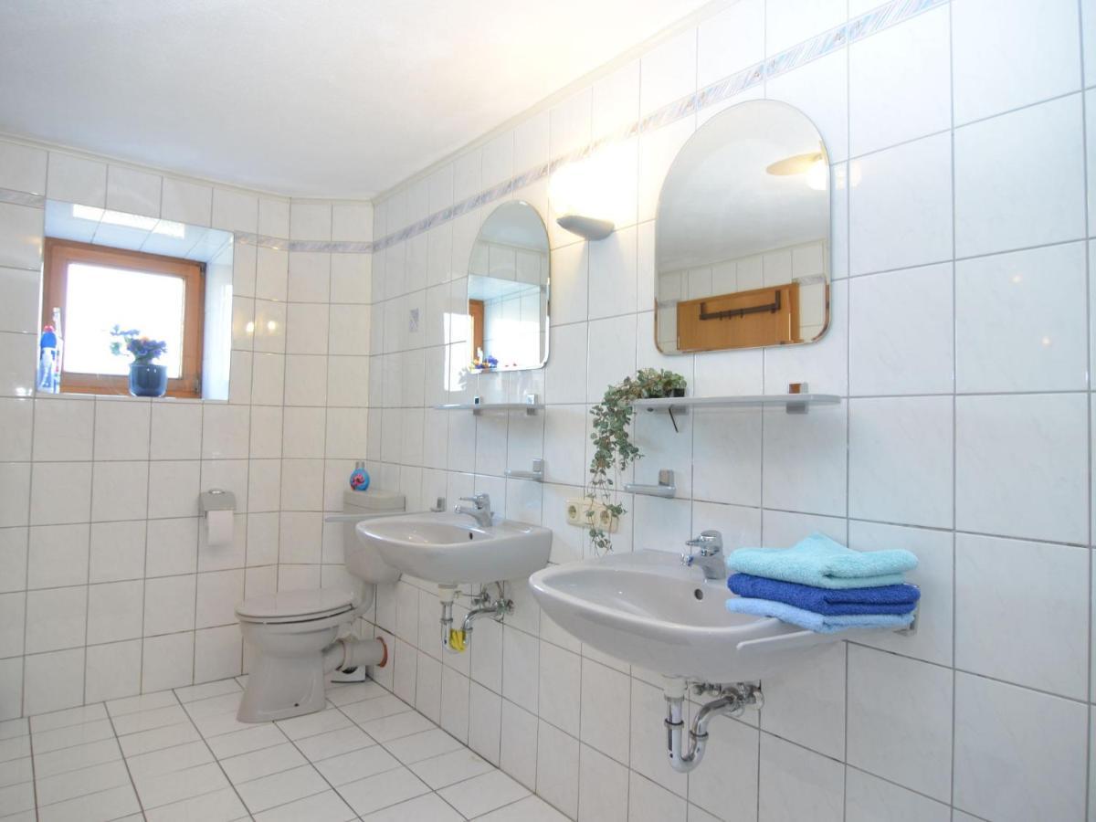 Lovely Holiday Home In Viechtach Near The Forest Exterior photo