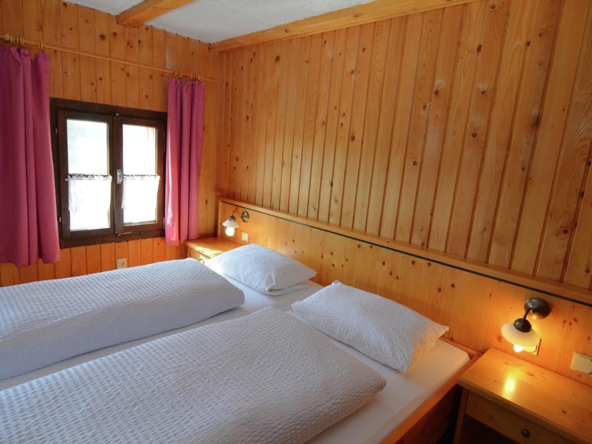 Lovely Holiday Home In Viechtach Near The Forest Exterior photo
